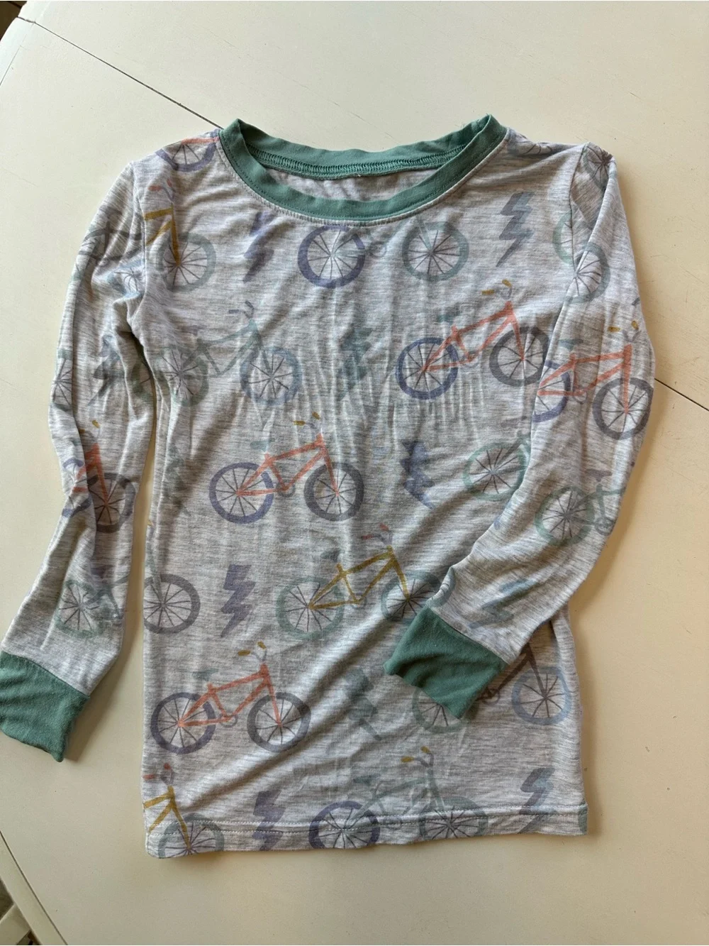 Little Sleepies two piece long sleeve pajamas Size: 4T